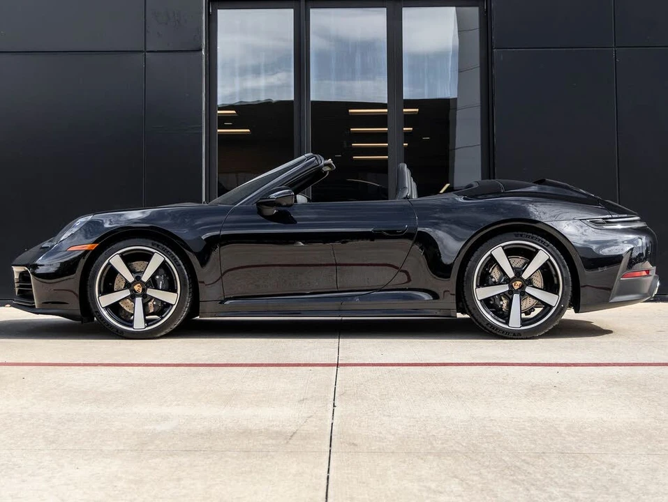 2026 Porsche 992 Carrera - Image 2 of 31