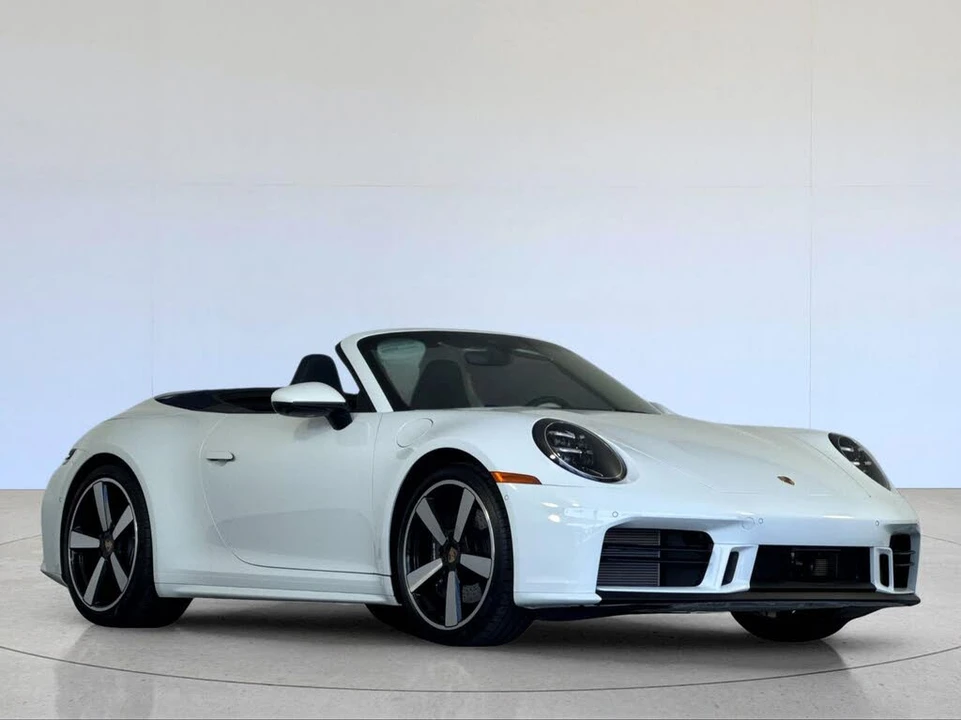 2026 Porsche 992 Carrera - Image 12 of 31