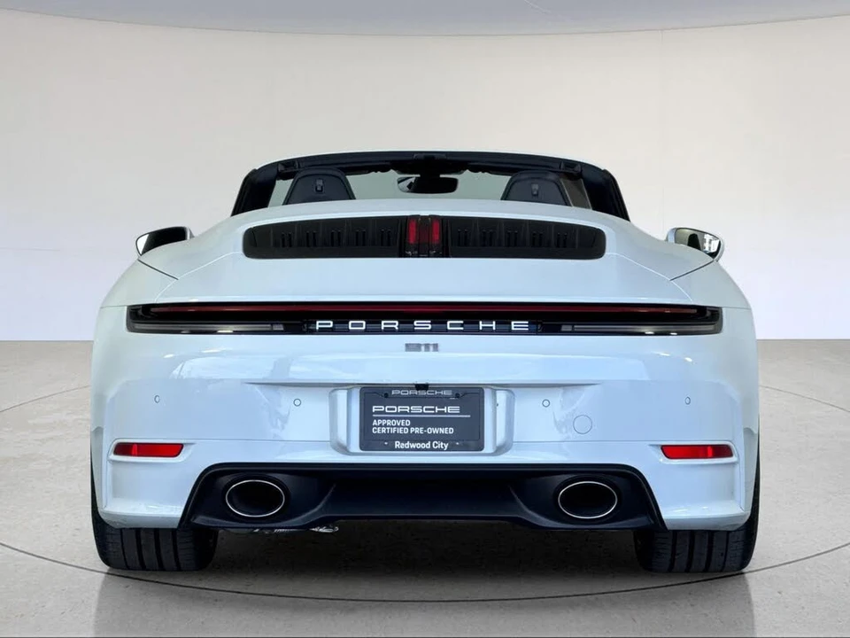 2026 Porsche 992 Carrera - Image 7 of 31