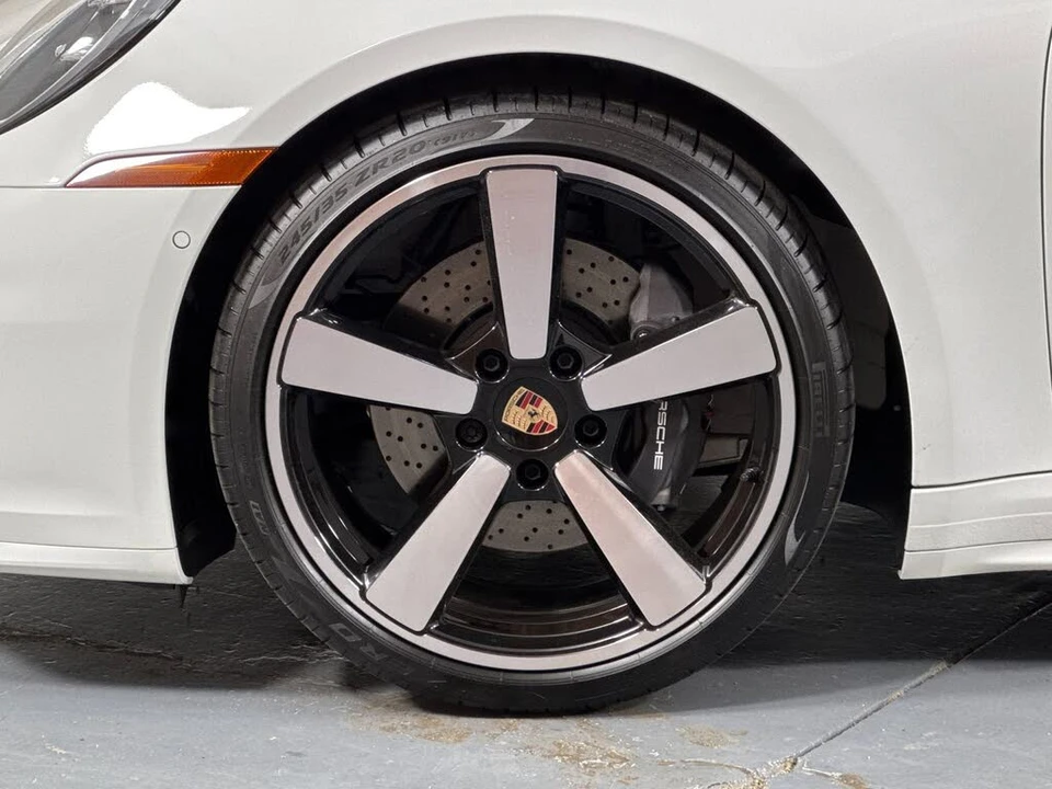2026 Porsche 992 Carrera - Image 30 of 31
