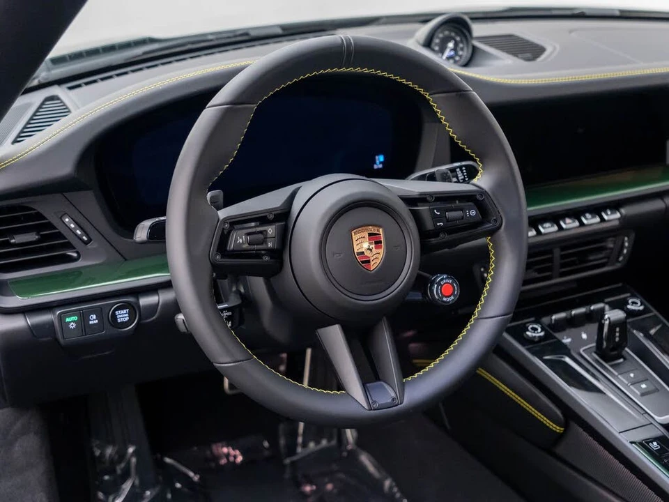 2026 Porsche 992 Carrera - Image 12 of 31