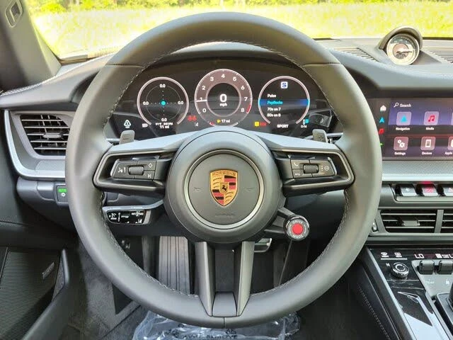 2026 Porsche 992 Carrera - Image 8 of 31