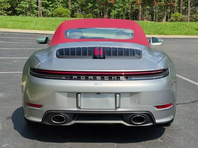 2026 Porsche 992 Carrera - Image 28 of 31