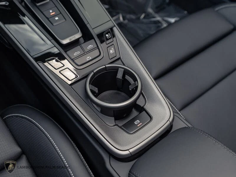 2026 Porsche 992 Carrera - Image 22 of 31