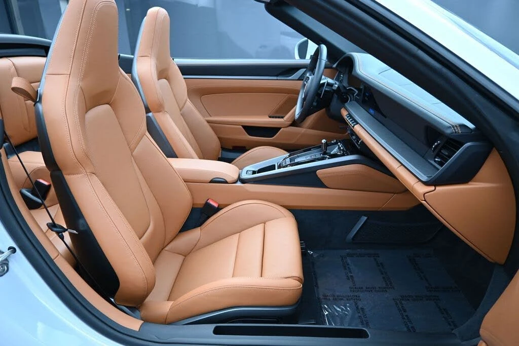 2026 Porsche 992 Carrera - Image 28 of 31