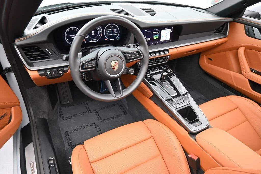 2026 Porsche 992 Carrera - Image 4 of 31