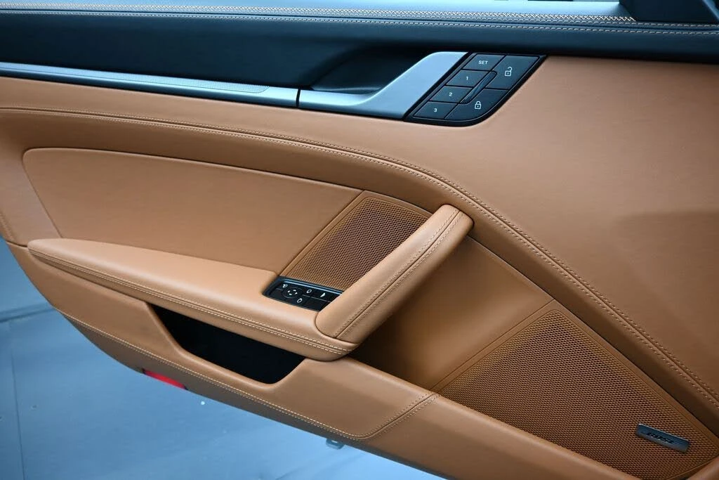 2026 Porsche 992 Carrera - Image 22 of 31