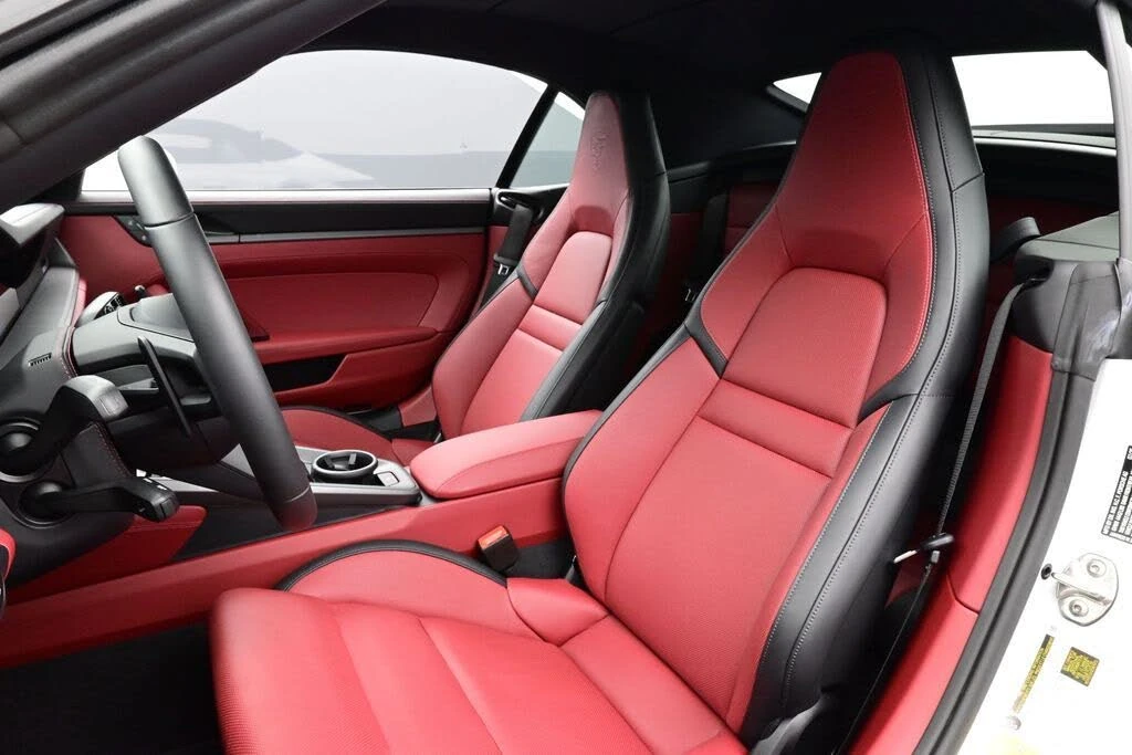 2026 Porsche 992 Carrera - Image 5 of 30