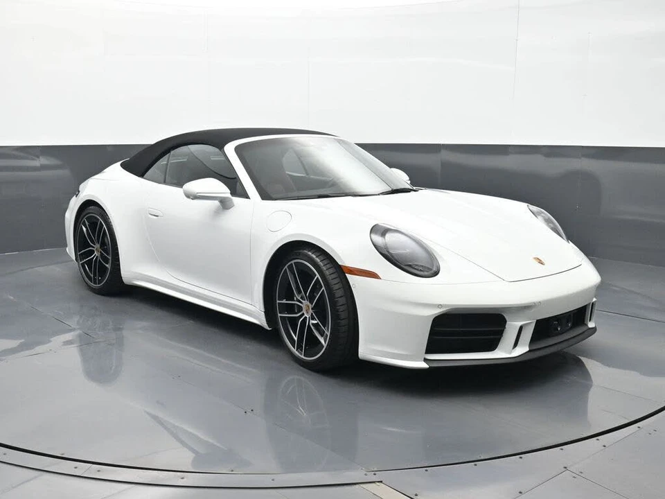 2026 Porsche 992 Carrera - Image 21 of 30