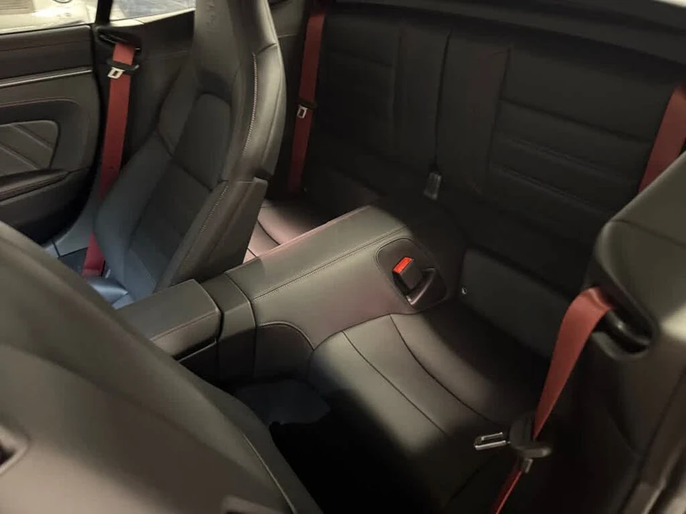 2026 Porsche 992 Carrera - Image 22 of 31