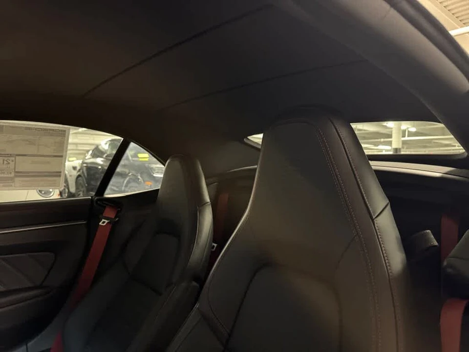 2026 Porsche 992 Carrera - Image 24 of 31