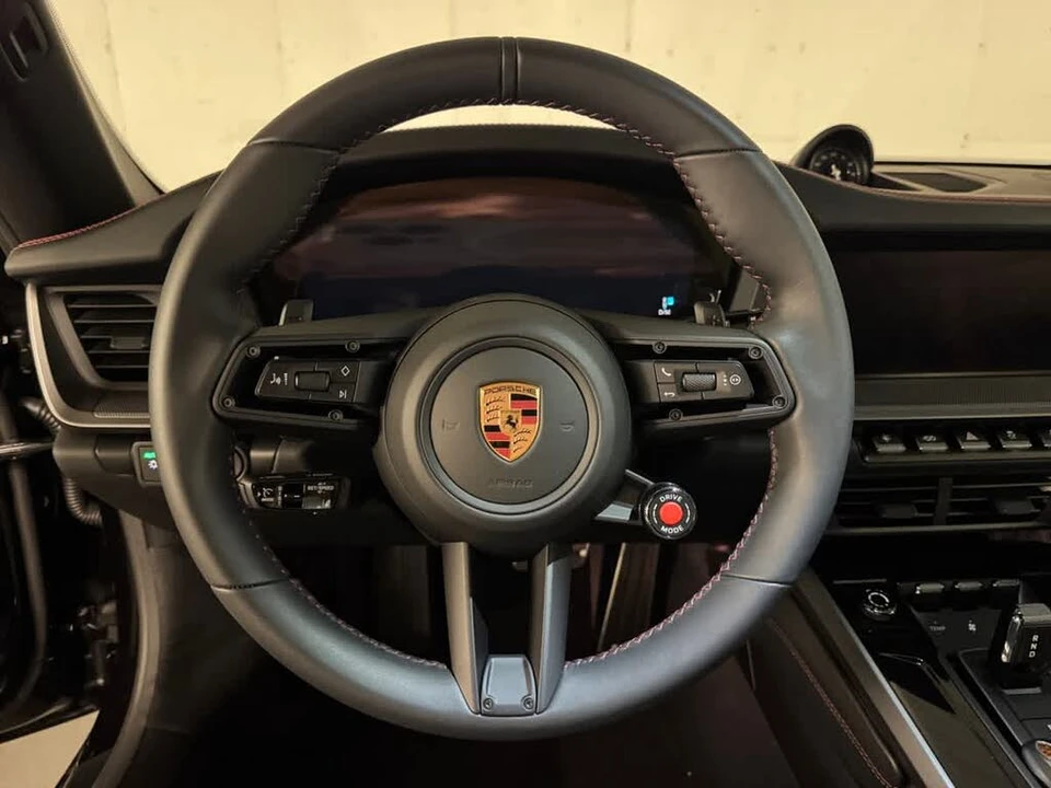 2026 Porsche 992 Carrera - Image 26 of 31