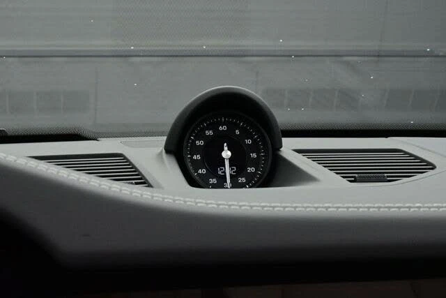 2026 Porsche 992 Carrera - Image 12 of 30