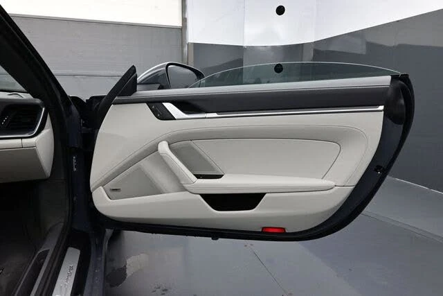 2026 Porsche 992 Carrera - Image 16 of 30