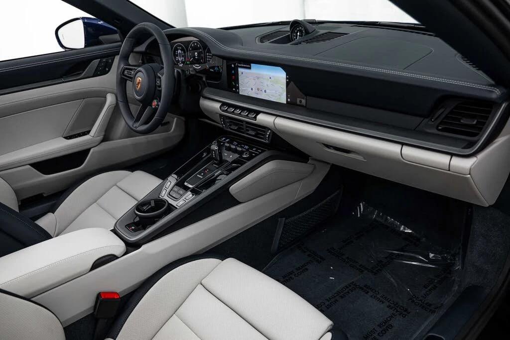 2026 Porsche 992 Carrera - Image 12 of 31