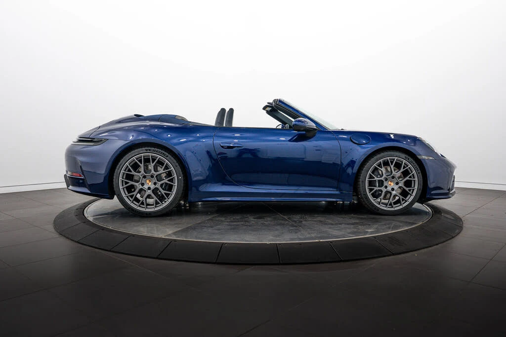 2026 Porsche 992 Carrera - Image 8 of 31