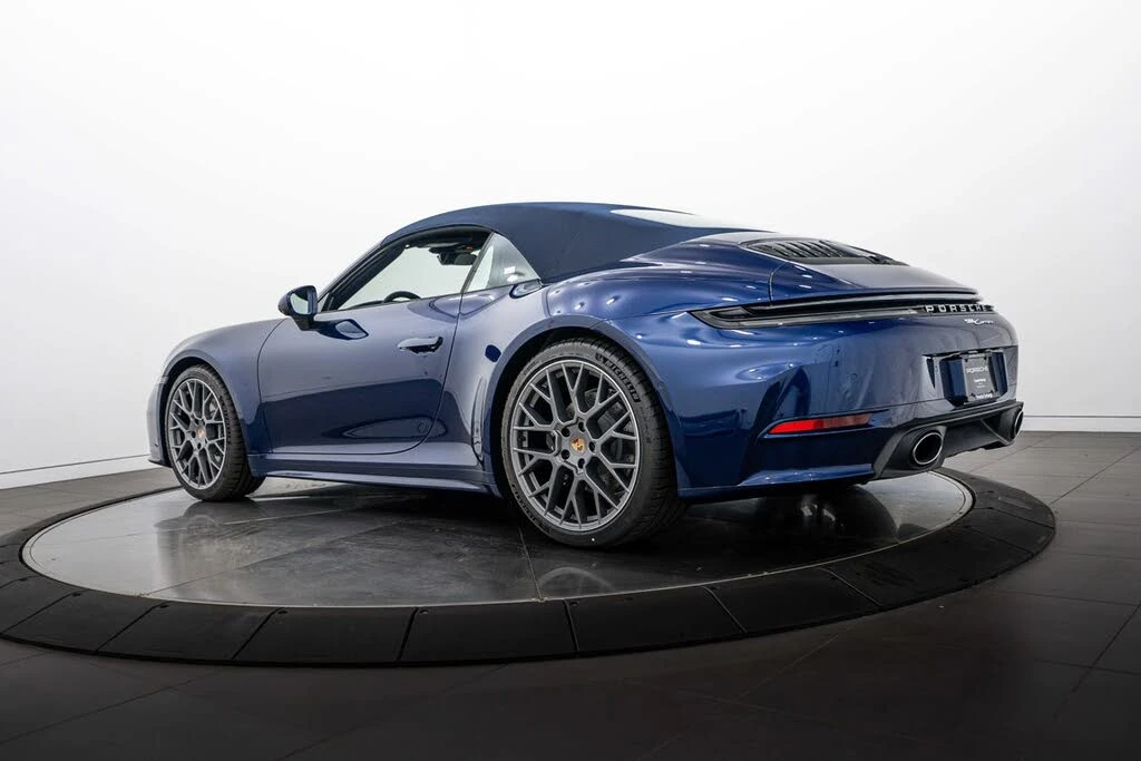 2026 Porsche 992 Carrera - Image 28 of 31