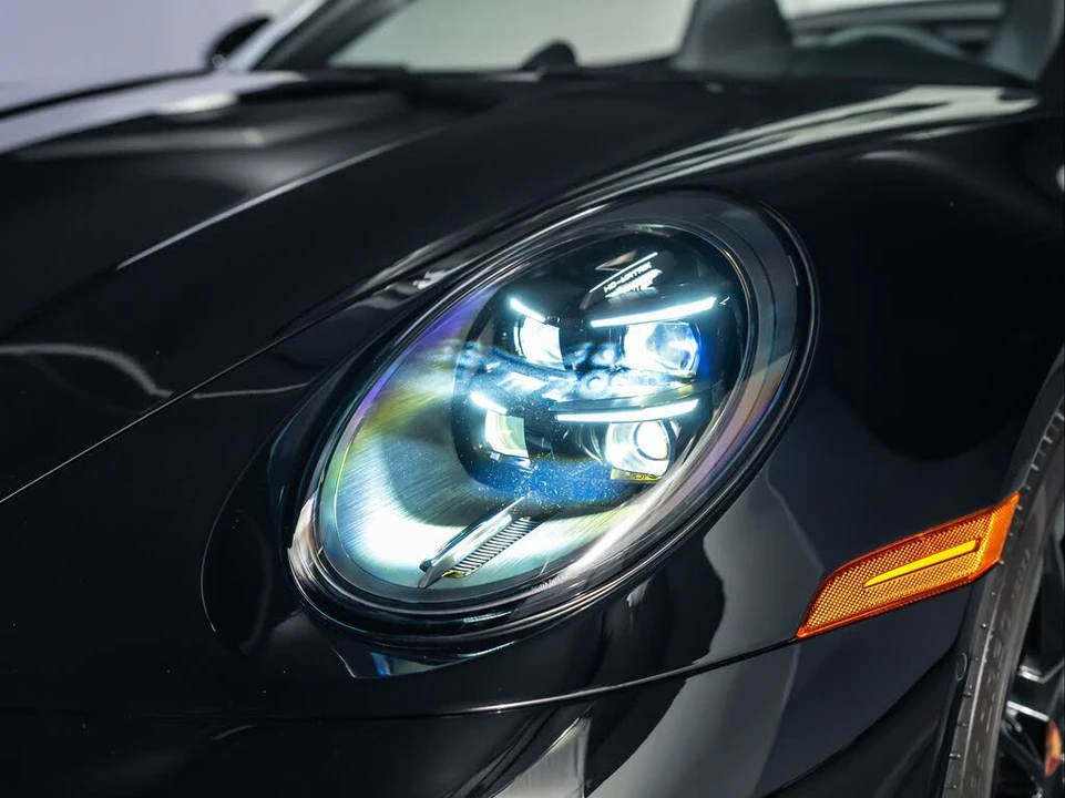 2026 Porsche 992 Carrera - Image 20 of 31