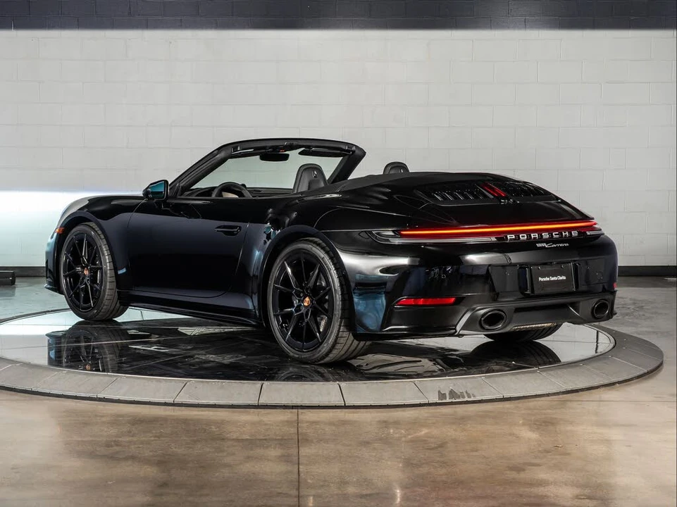 2026 Porsche 992 Carrera - Image 3 of 31
