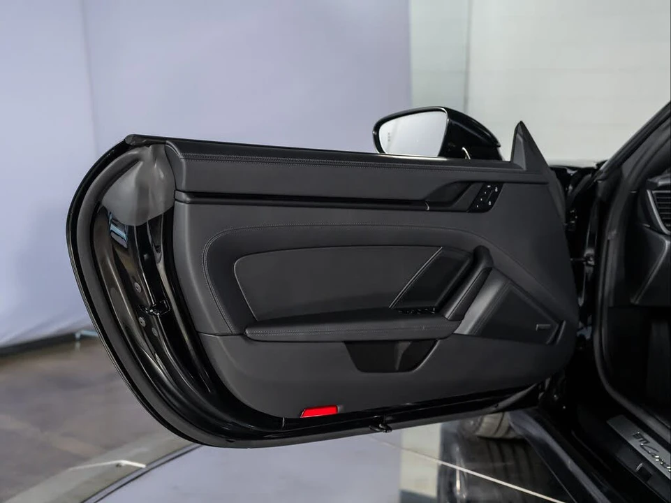 2026 Porsche 992 Carrera - Image 30 of 31
