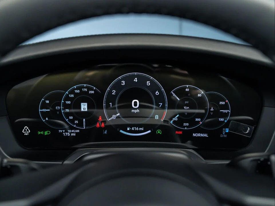 2026 Porsche 992 Carrera - Image 28 of 31