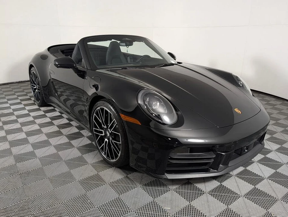 2026 Porsche 992 Carrera - Image 9 of 31