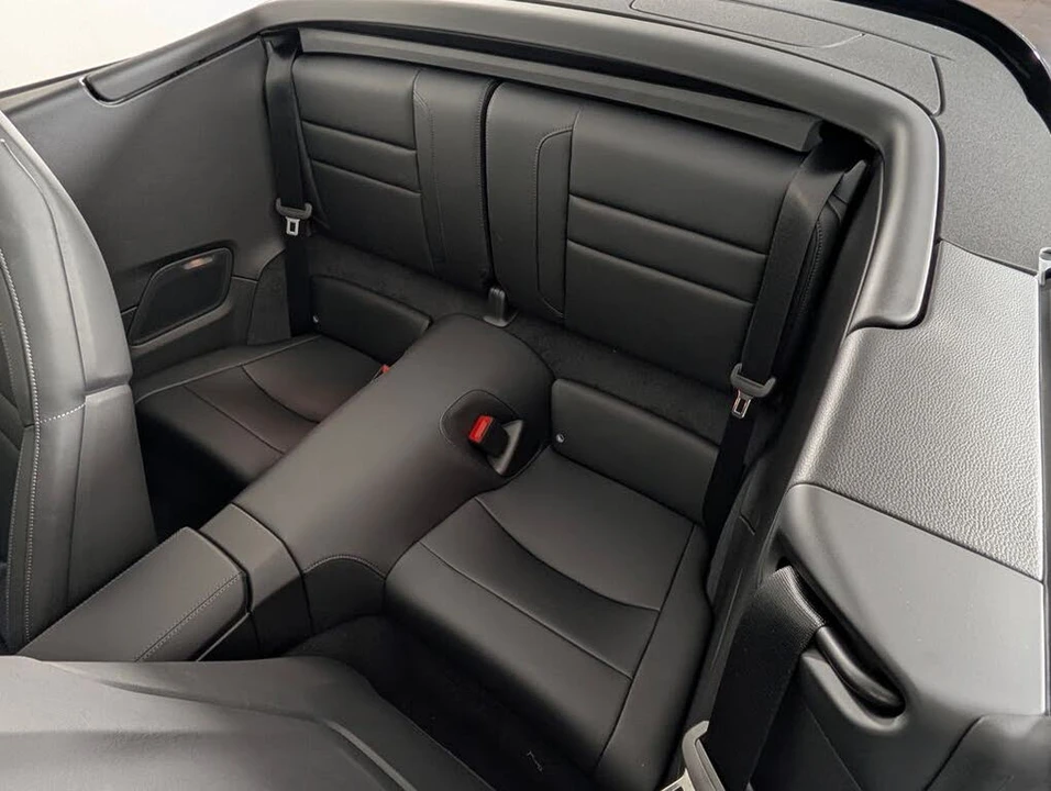 2026 Porsche 992 Carrera - Image 23 of 31