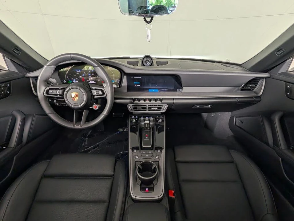 2026 Porsche 992 Carrera - Image 19 of 31