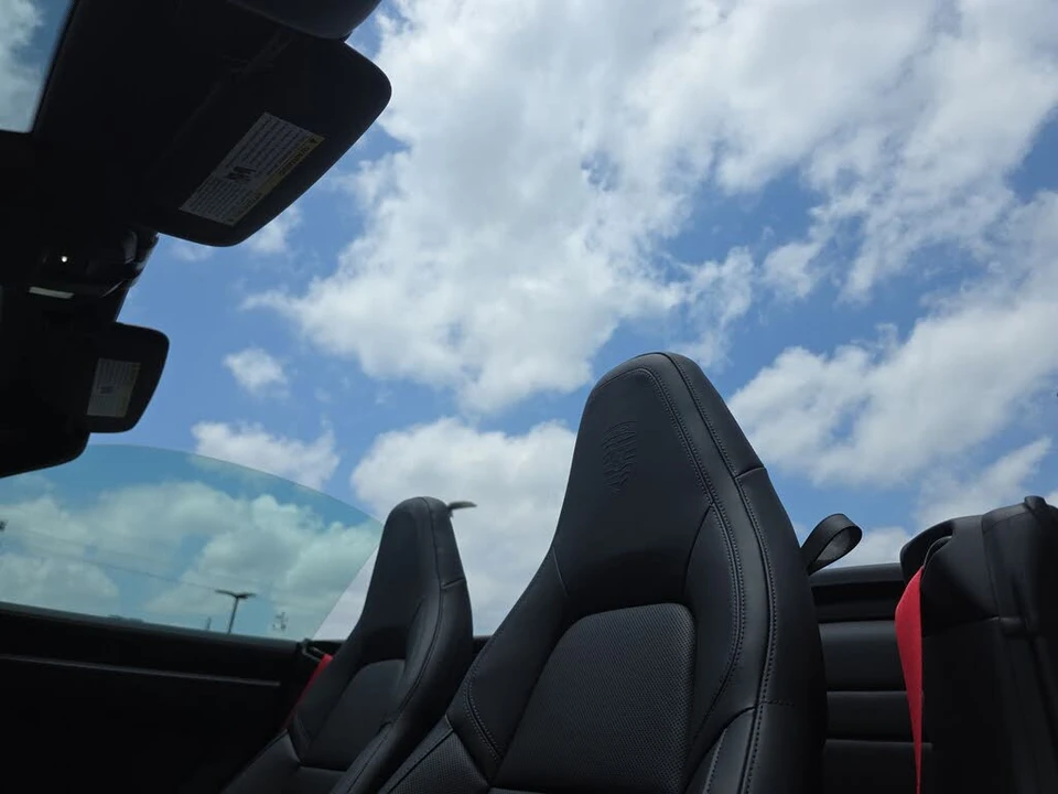 2026 Porsche 992 Carrera - Image 17 of 25