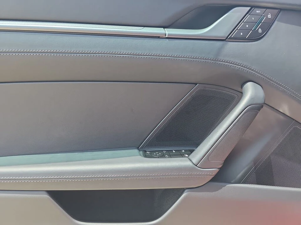 2026 Porsche 992 Carrera - Image 23 of 25