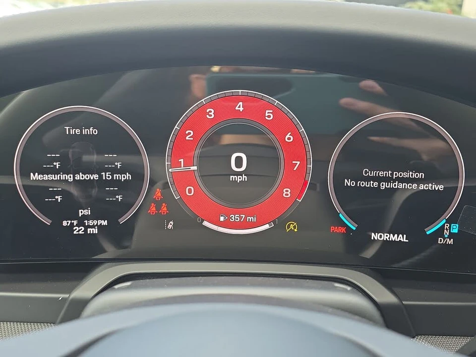 2026 Porsche 992 Carrera - Image 21 of 25
