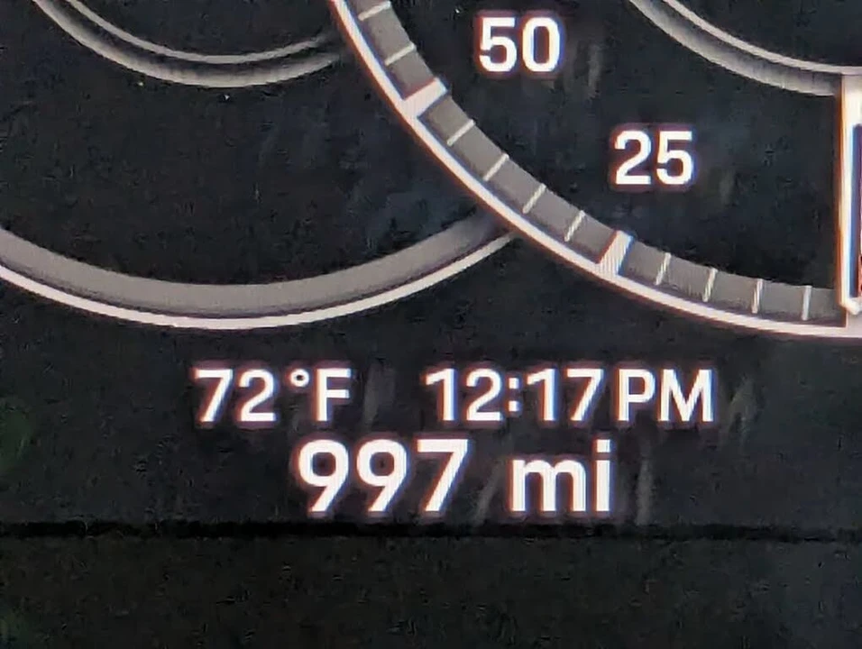 2026 Porsche 992 Carrera - Image 14 of 26