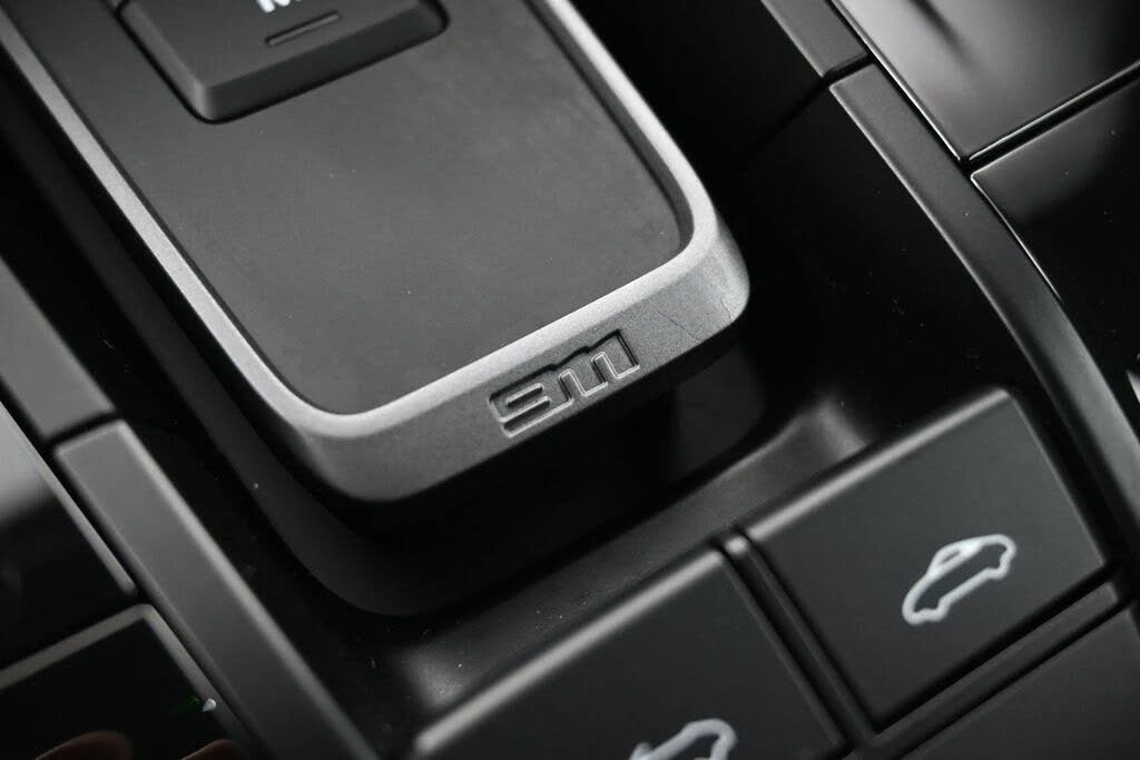 2026 Porsche 992 Carrera - Image 19 of 31
