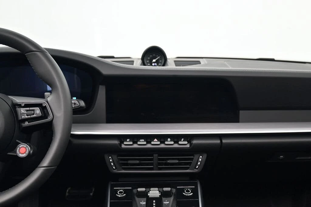 2026 Porsche 992 Carrera - Image 9 of 31