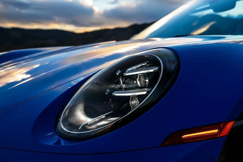 2026 Porsche 992 Carrera - Image 21 of 25