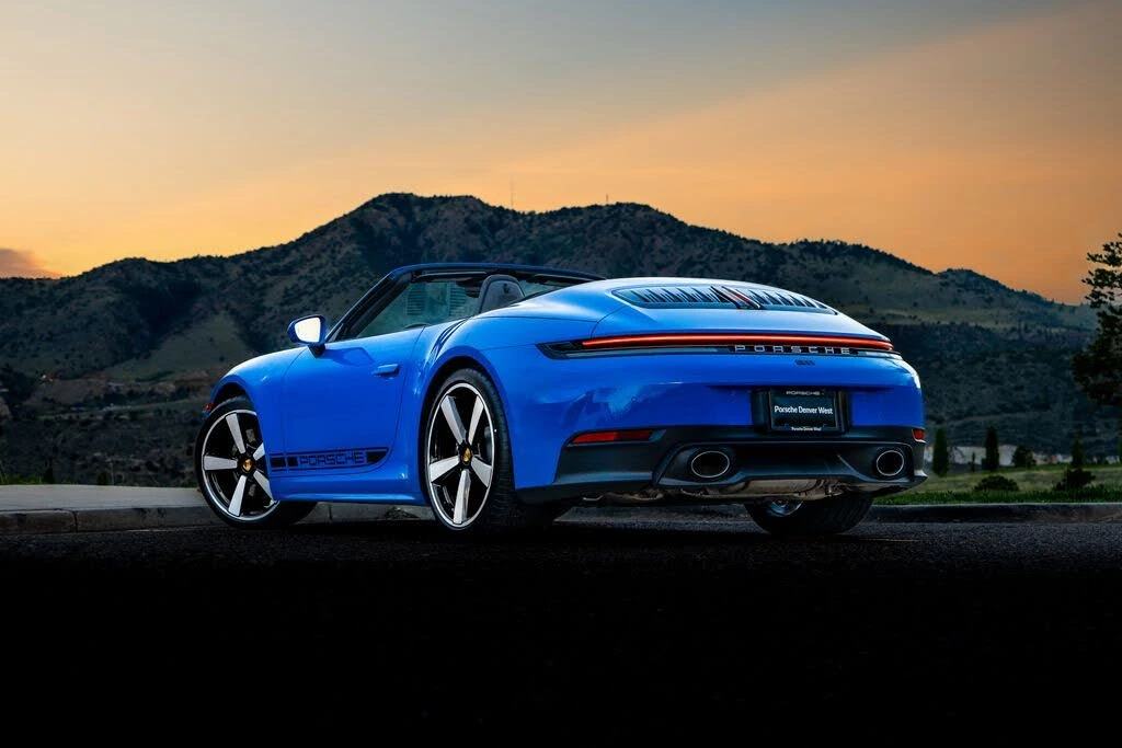 2026 Porsche 992 Carrera - Image 3 of 25