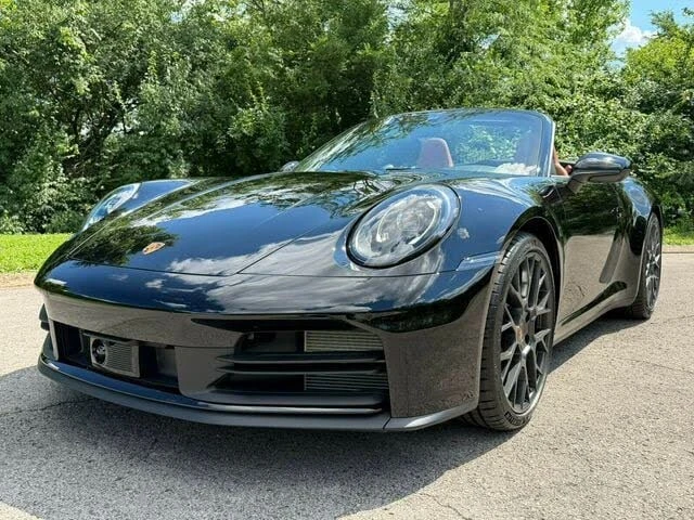 2026 Porsche 992 Carrera - Image 17 of 31