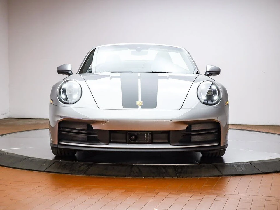 2026 Porsche 992 Carrera - Image 13 of 31