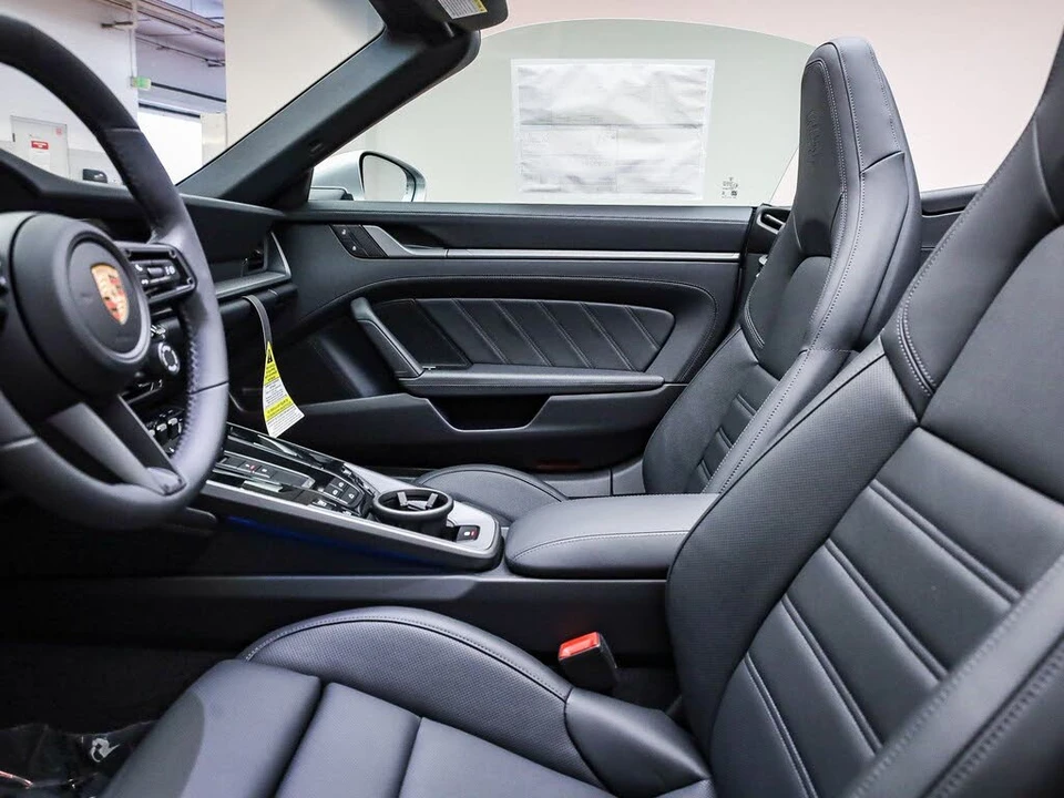 2026 Porsche 992 Carrera - Image 21 of 31