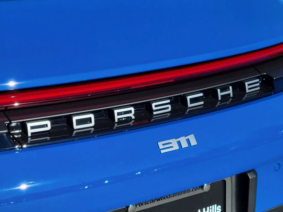 2026 Porsche 992 Carrera - Image 28 of 31