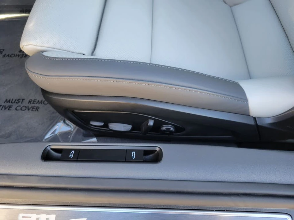 2026 Porsche 992 Carrera - Image 25 of 31