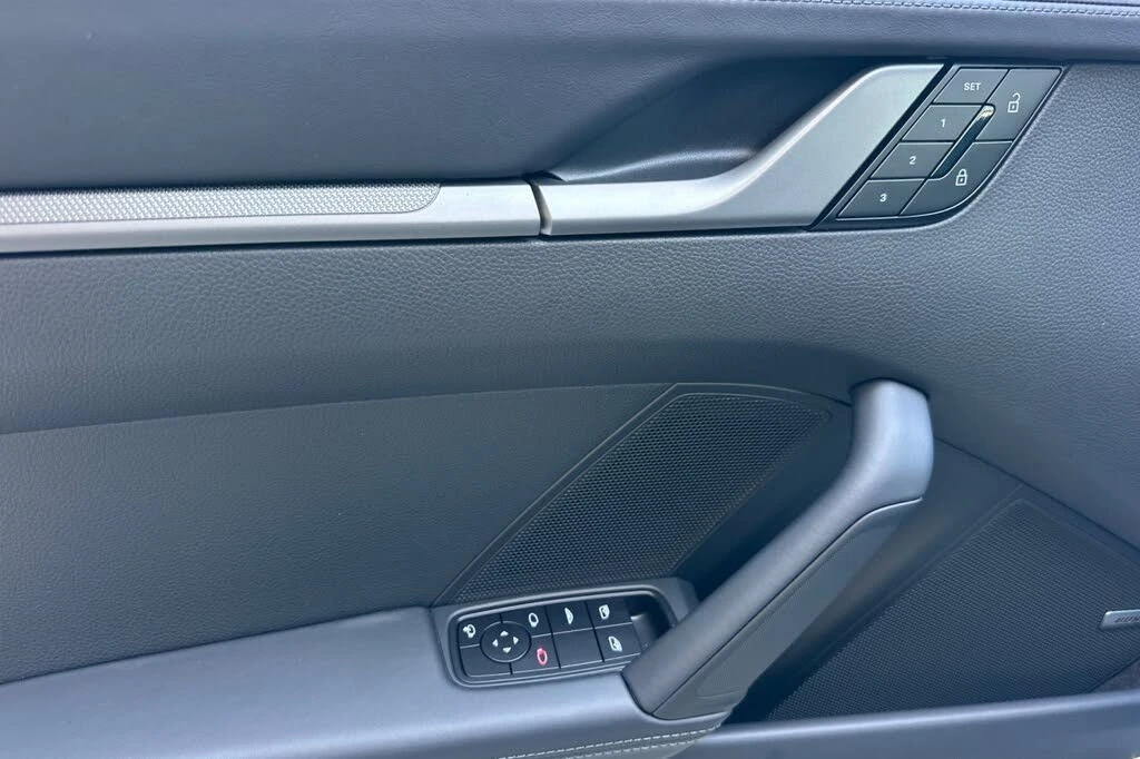 2026 Porsche 992 Carrera - Image 13 of 28