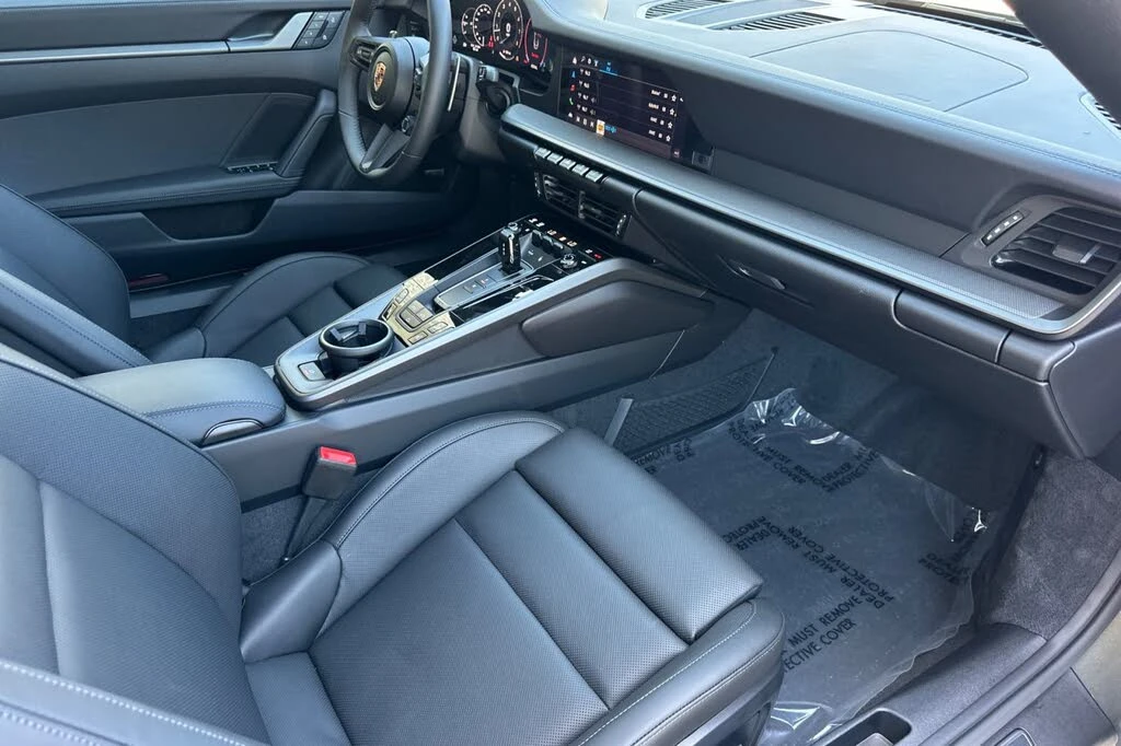 2026 Porsche 992 Carrera - Image 16 of 28