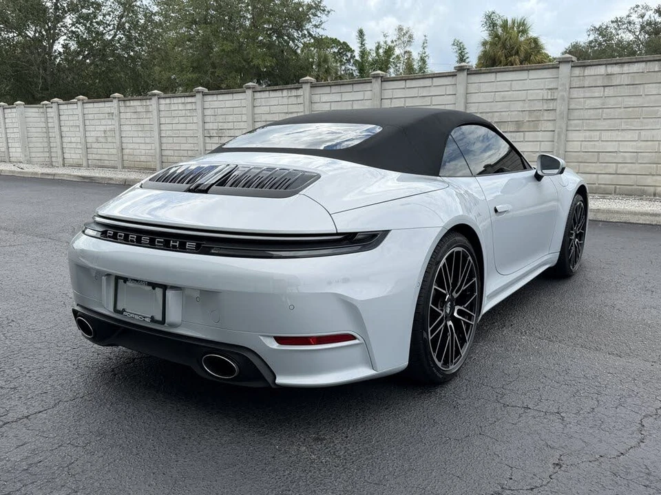 2026 Porsche 992 Carrera - Image 6 of 31