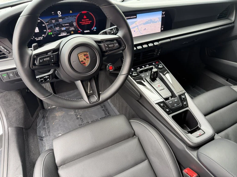 2026 Porsche 992 Carrera - Image 16 of 31