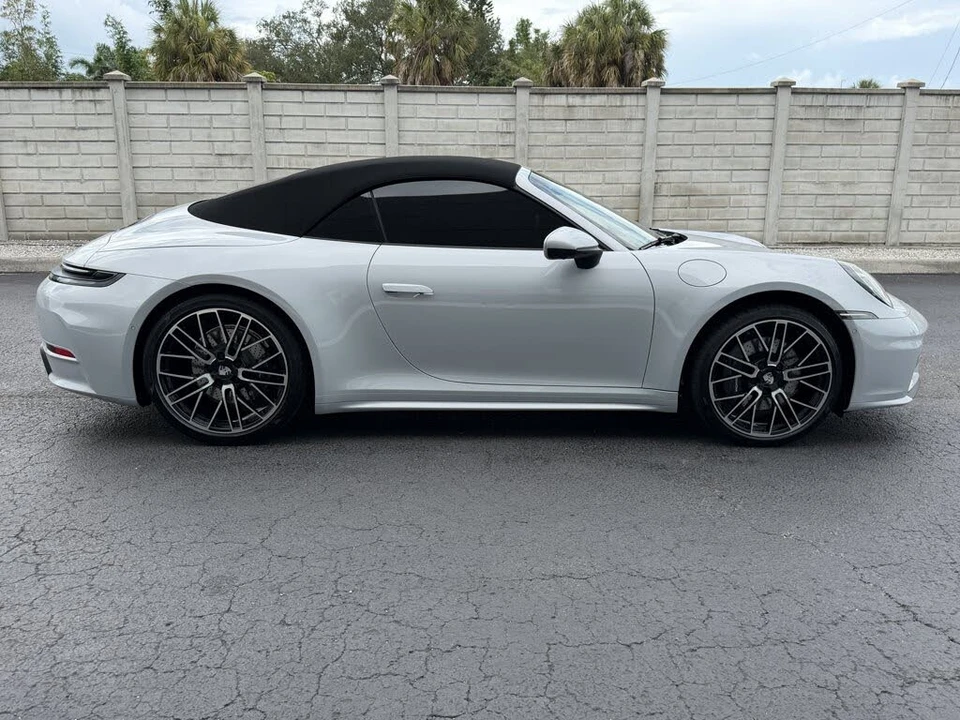 2026 Porsche 992 Carrera - Image 7 of 31