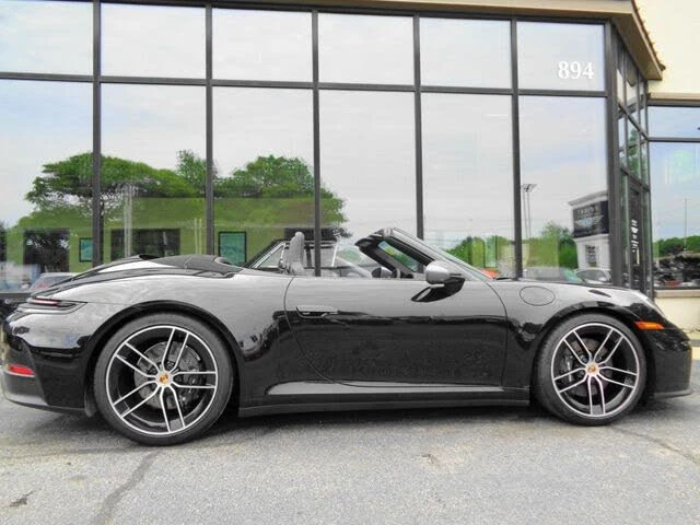 2026 Porsche 992 Carrera - Image 4 of 19
