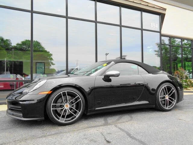 2026 Porsche 992 Carrera - Image 9 of 19