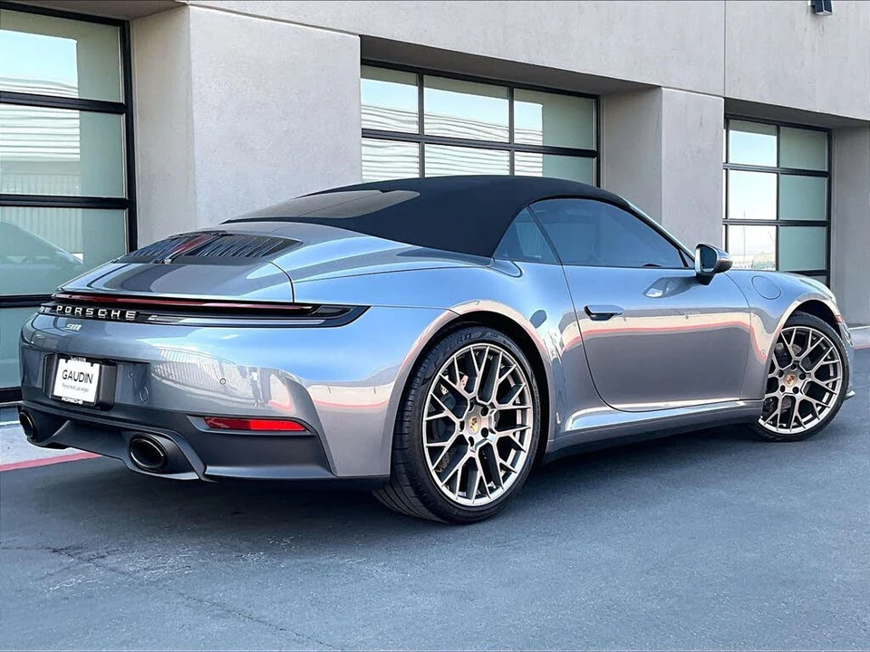 2026 Porsche 992 Carrera - Image 7 of 26
