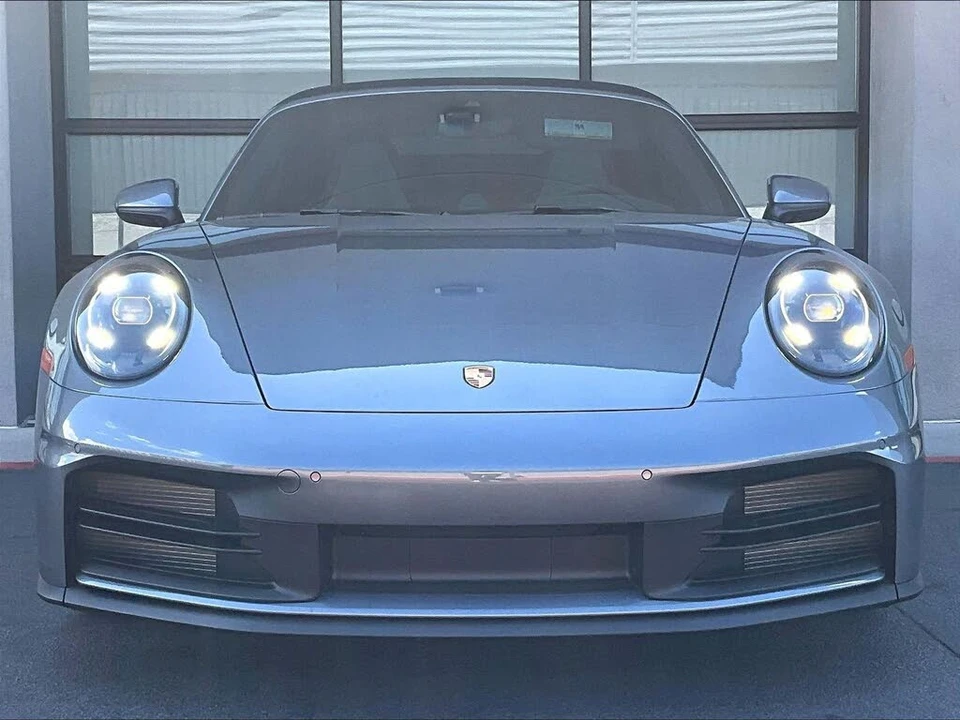 2026 Porsche 992 Carrera - Image 10 of 26